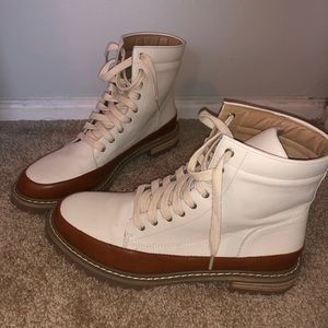 White/tan combat boots